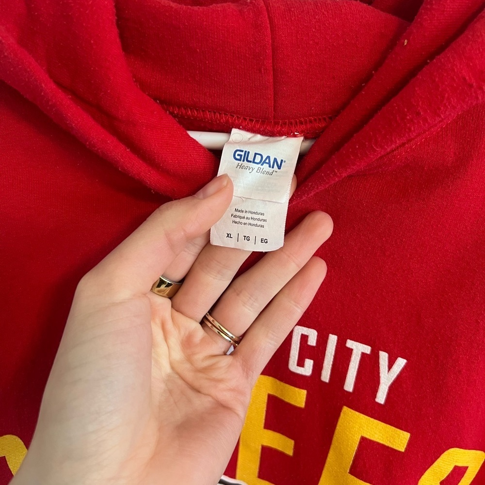 Kansas City Chiefs Hoodie - Picture 3 of 6